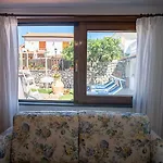 The Garden On Capri فيلة ماسّا لوبْرينسِ