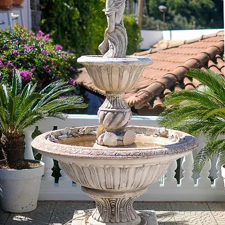 The Garden On Capri *